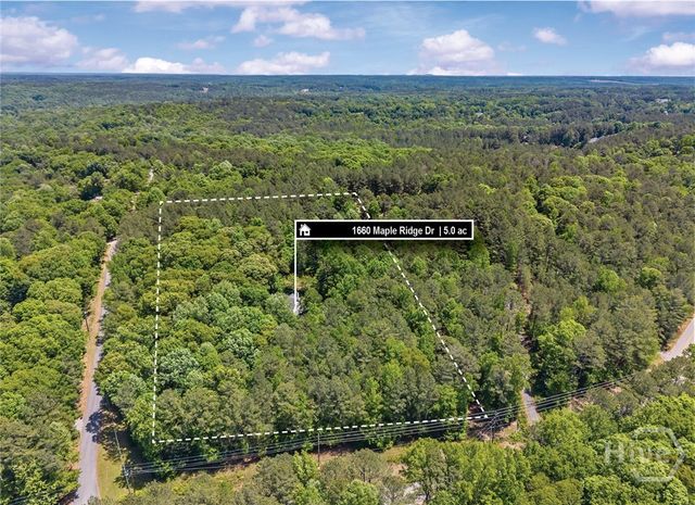 1660 Maple Ridge Drive, Loganville, GA 30052