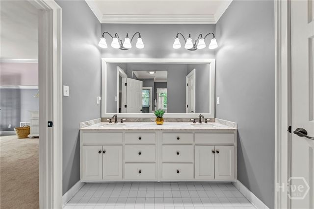 1660 Maple Ridge Drive, Loganville, GA 30052