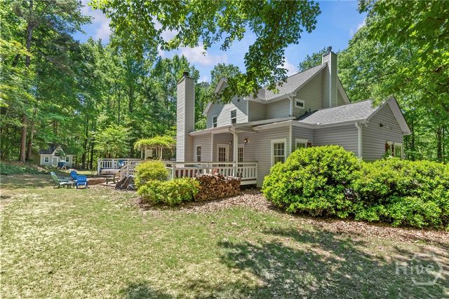 1660 Maple Ridge Drive, Loganville, GA 30052