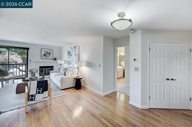 4403 Terra Granada Dr 1A, Walnut Creek, CA 94595