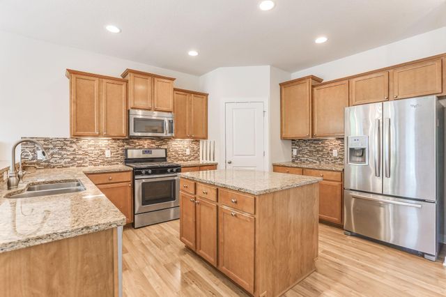 5019 Merrimac Lane N, Plymouth, MN 55446