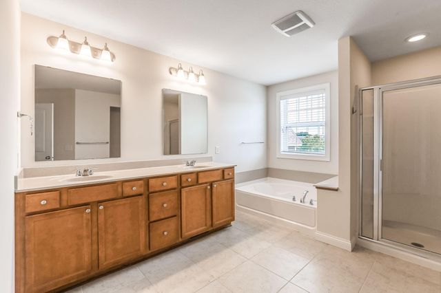 5019 Merrimac Lane N, Plymouth, MN 55446