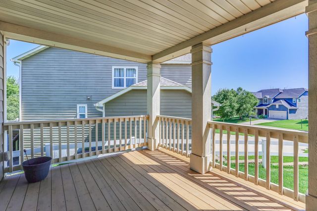 5019 Merrimac Lane N, Plymouth, MN 55446