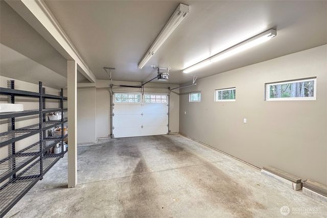 2390 Place Road, Port Angeles, WA 98363