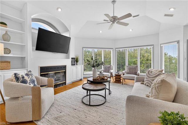 2310 Maple ST, Virginia Beach, VA 23451