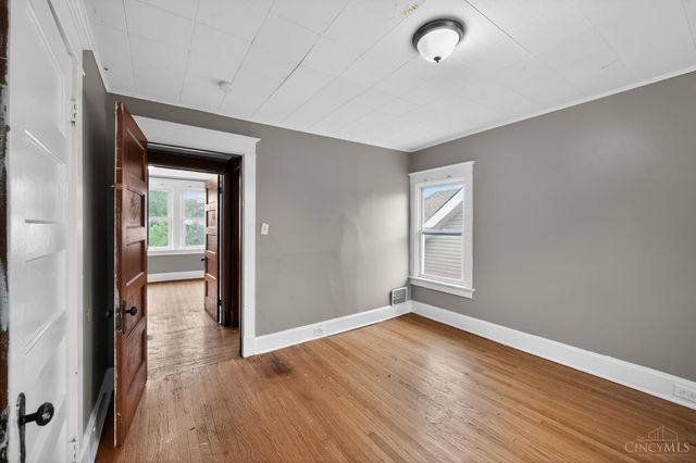 4719 Highridge Avenue, Cincinnati, OH 45238