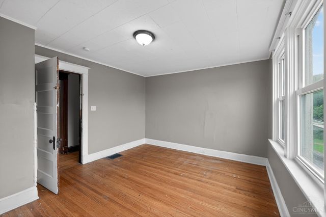 4719 Highridge Avenue, Cincinnati, OH 45238
