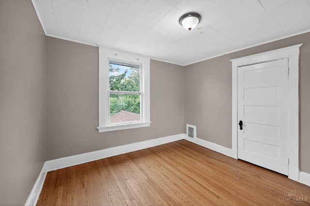 4719 Highridge Avenue, Cincinnati, OH 45238