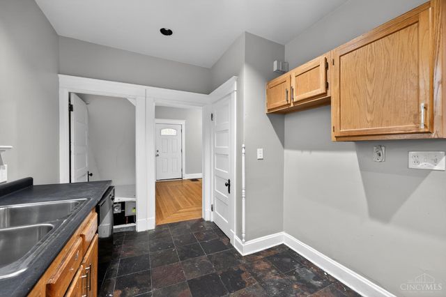 4719 Highridge Avenue, Cincinnati, OH 45238