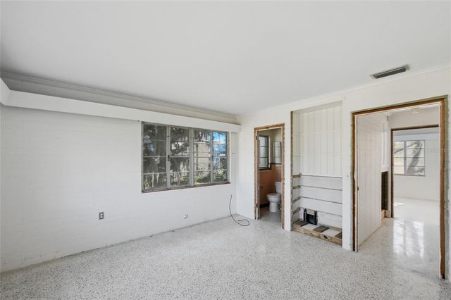 514 77TH STREET, Holmes Beach, FL 34217