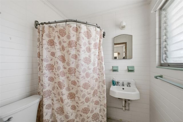 514 77TH STREET, Holmes Beach, FL 34217