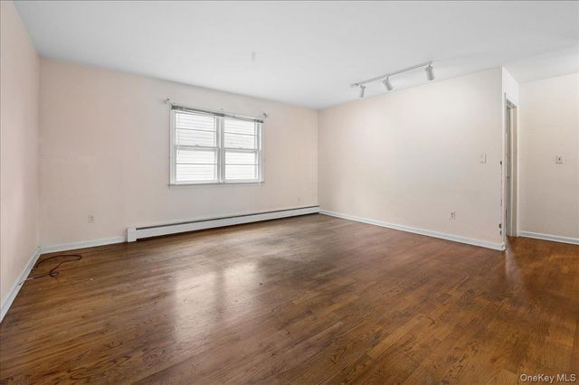 173 Bennett Avenue, Yonkers, NY 10701