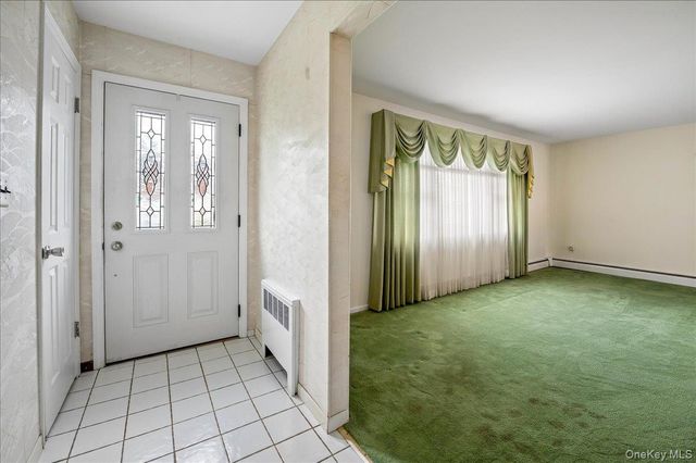 173 Bennett Avenue, Yonkers, NY 10701