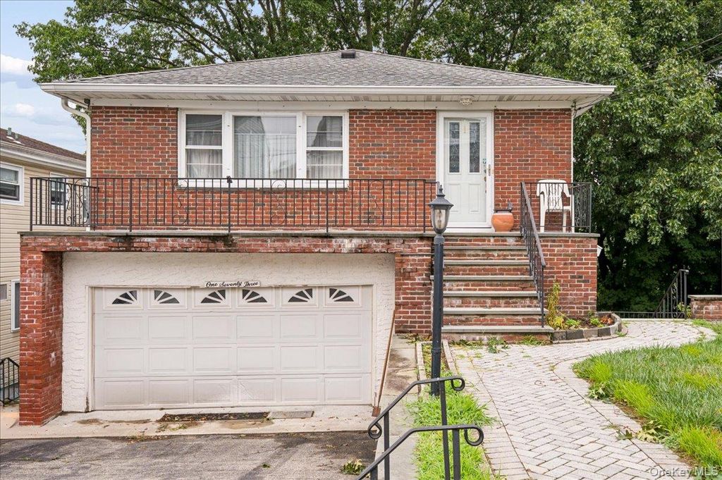 173 Bennett Avenue, Yonkers, NY 10701