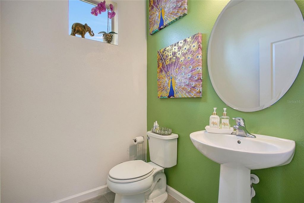 Image 17 of property listing at 2507 RUSH BAY WAY, Orlando, FL 32824