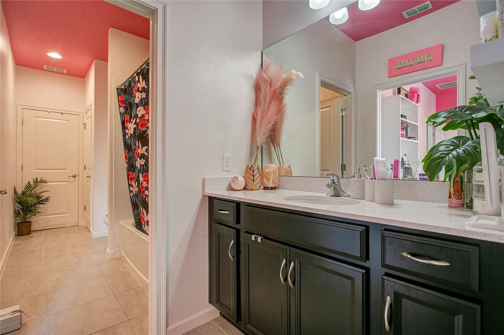 Image 20 of property listing at 2507 RUSH BAY WAY, Orlando, FL 32824