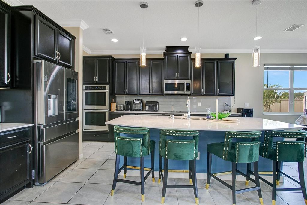 Image 7 of property listing at 2507 RUSH BAY WAY, Orlando, FL 32824