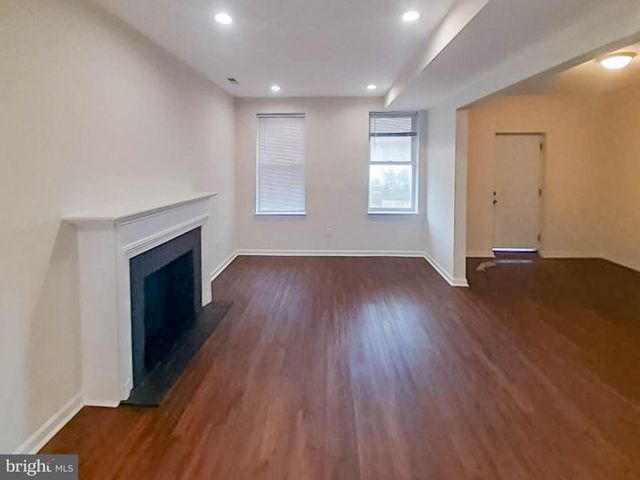 304 LYNDHURST ST, Baltimore, MD 21229