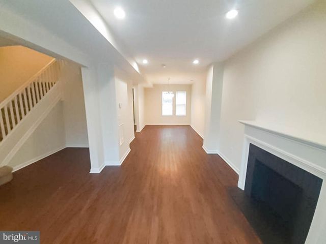 304 LYNDHURST ST, Baltimore, MD 21229