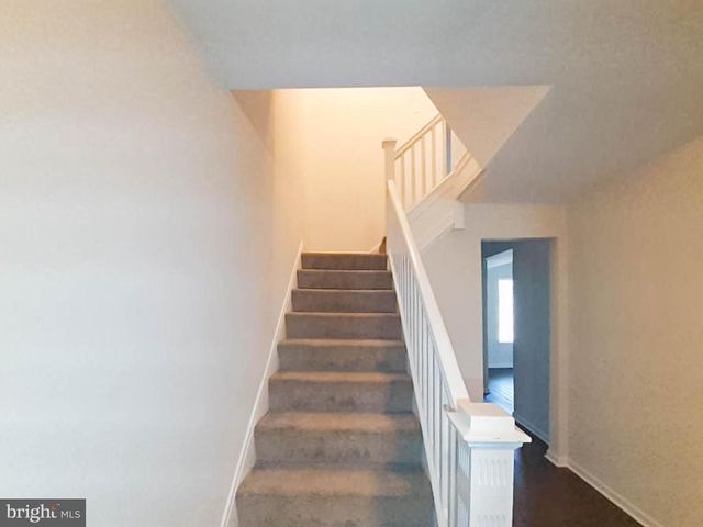 304 LYNDHURST ST, Baltimore, MD 21229