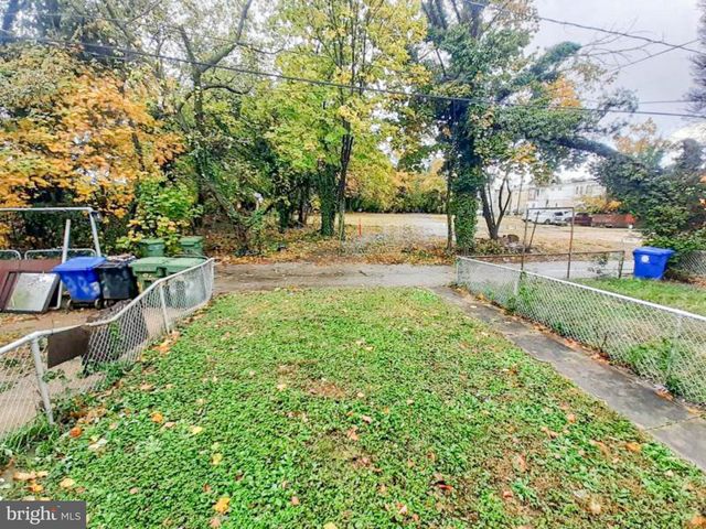 304 LYNDHURST ST, Baltimore, MD 21229