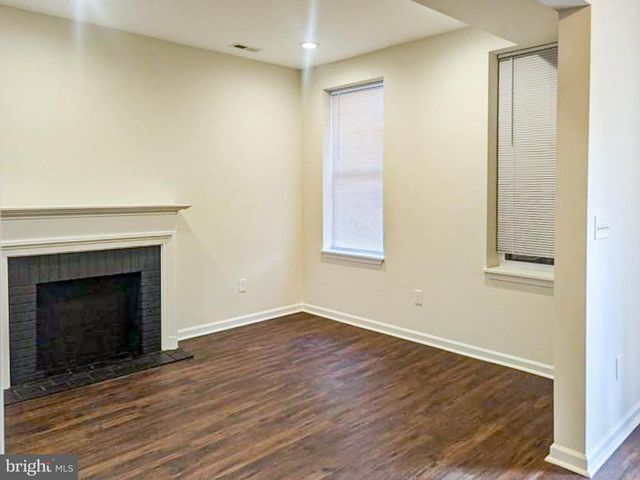 304 LYNDHURST STREET, Baltimore, MD 21229