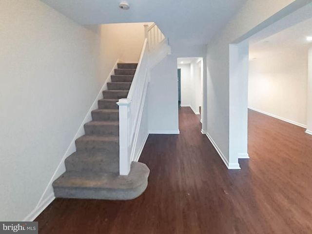 304 LYNDHURST ST, Baltimore, MD 21229