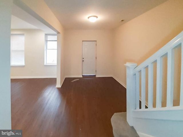 304 LYNDHURST ST, Baltimore, MD 21229