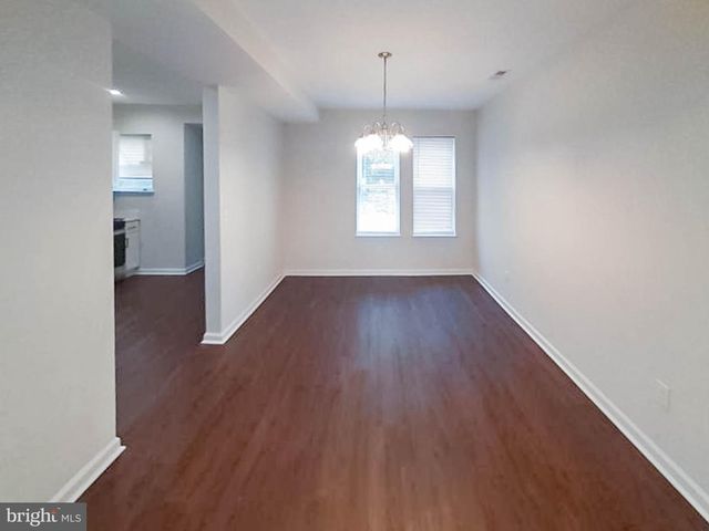 304 LYNDHURST ST, Baltimore, MD 21229