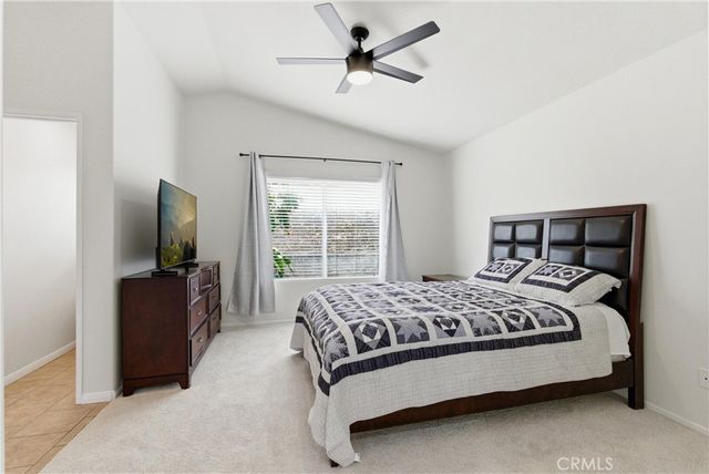 922 Naples, Corona, CA 92882