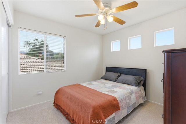 922 Naples, Corona, CA 92882