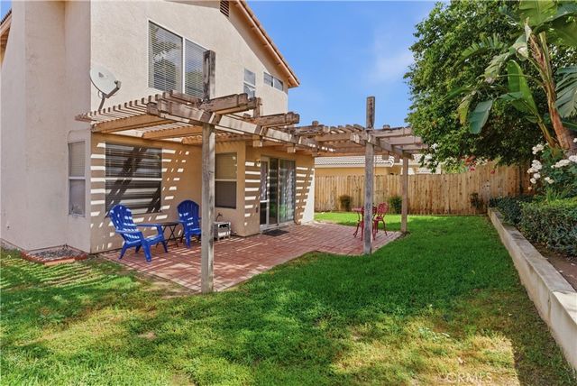 922 Naples, Corona, CA 92882