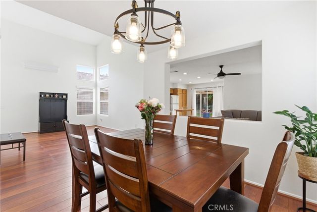 922 Naples, Corona, CA 92882