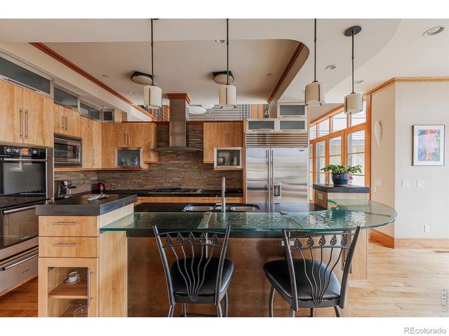 9260 Shooting Star Court, Niwot, CO 80503