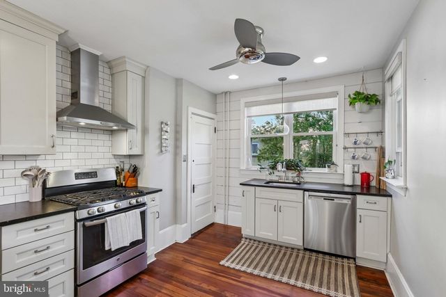 829 STOKES AVE, Collingswood, NJ 08108