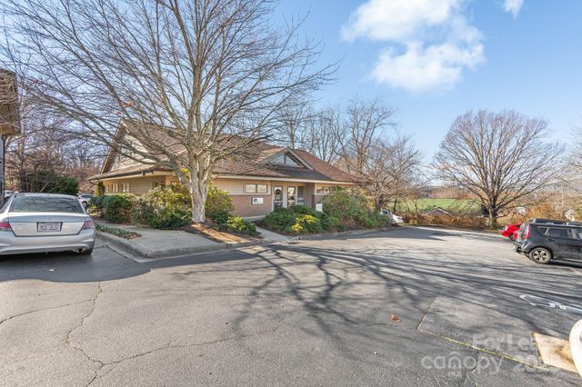 60 Livingston Street 400, Asheville, NC 28801