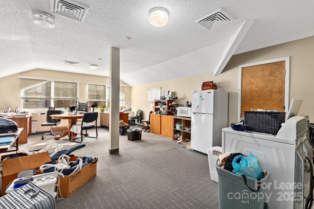 60 Livingston Street 400, Asheville, NC 28801