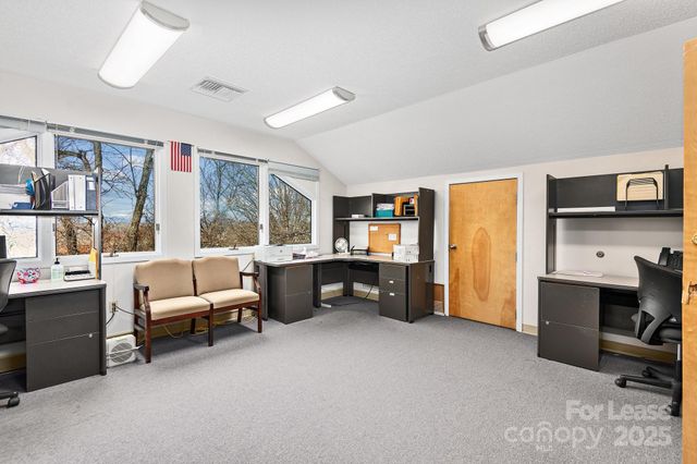 60 Livingston Street 400, Asheville, NC 28801