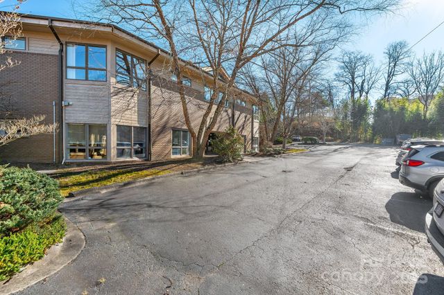 60 Livingston Street 400, Asheville, NC 28801