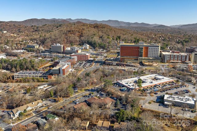 60 Livingston Street 400, Asheville, NC 28801