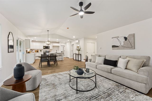 22412 Bluewater Drive SE, Yelm, WA 98597