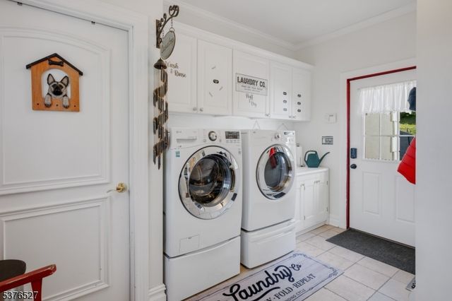 6 Mountain Terrace, Blairstown Twp., NJ 07825