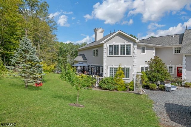 6 Mountain Terrace, Blairstown Twp., NJ 07825