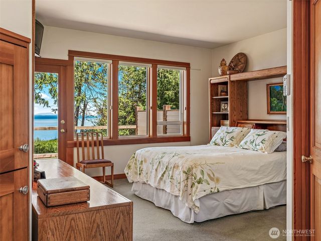 440 Pond Road, Port Townsend, WA 98368