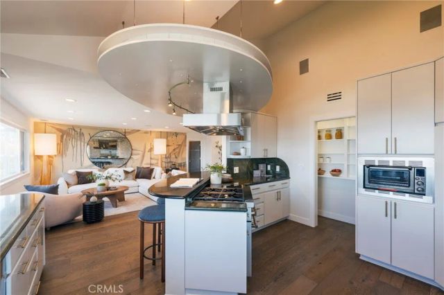 941 Calle Miramar, Redondo Beach, CA 90277