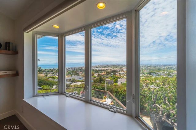 941 Calle Miramar, Redondo Beach, CA 90277