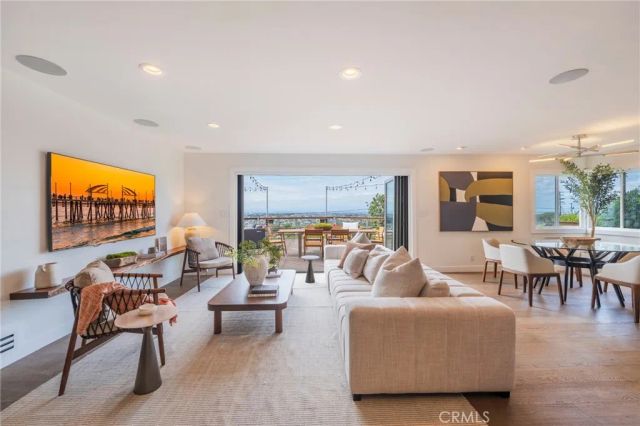 941 Calle Miramar, Redondo Beach, CA 90277