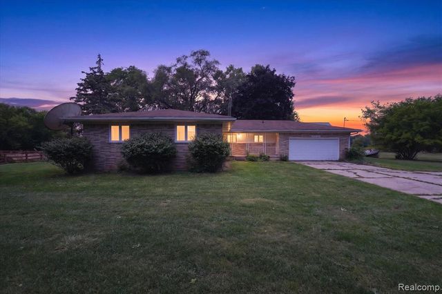 7220 Jennings Road, Swartz Creek, MI 48473