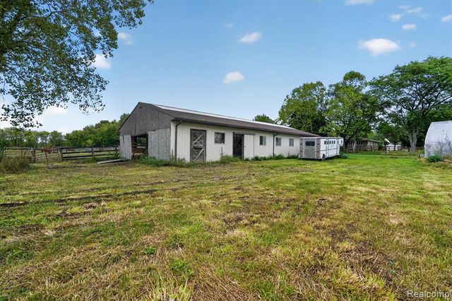 7220 Jennings Road, Swartz Creek, MI 48473
