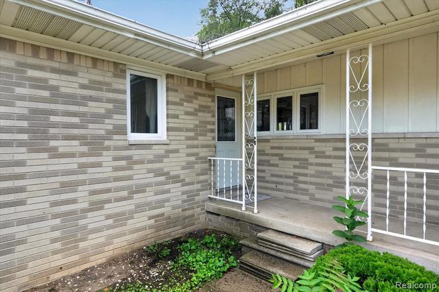 7220 Jennings Road, Swartz Creek, MI 48473